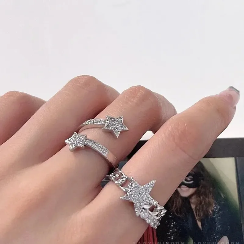 Elegant Versatile Unique Design Sensibility Star Adjustable Ring for Women Full Meteor Shower Design Five-pointed Star Ring