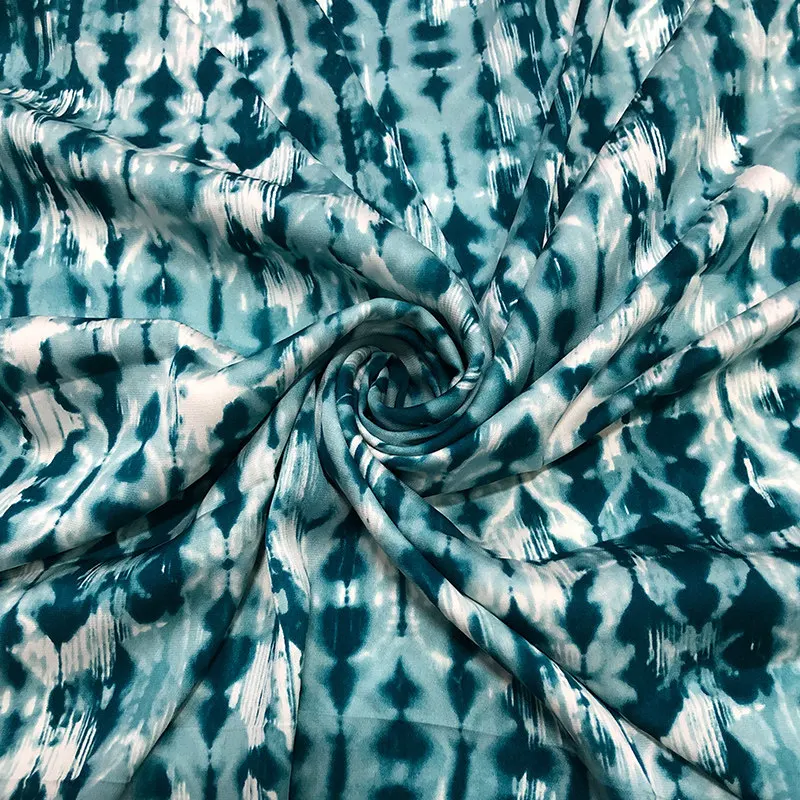 

1 метр, 95% шелк шелковицы, 5% спандекс, 19 мамме, жеоржет, шелковая ткань, сине-зеленая, с нерегулярным принтом, 114 см, ширина 45 дюймов по дворам CY084