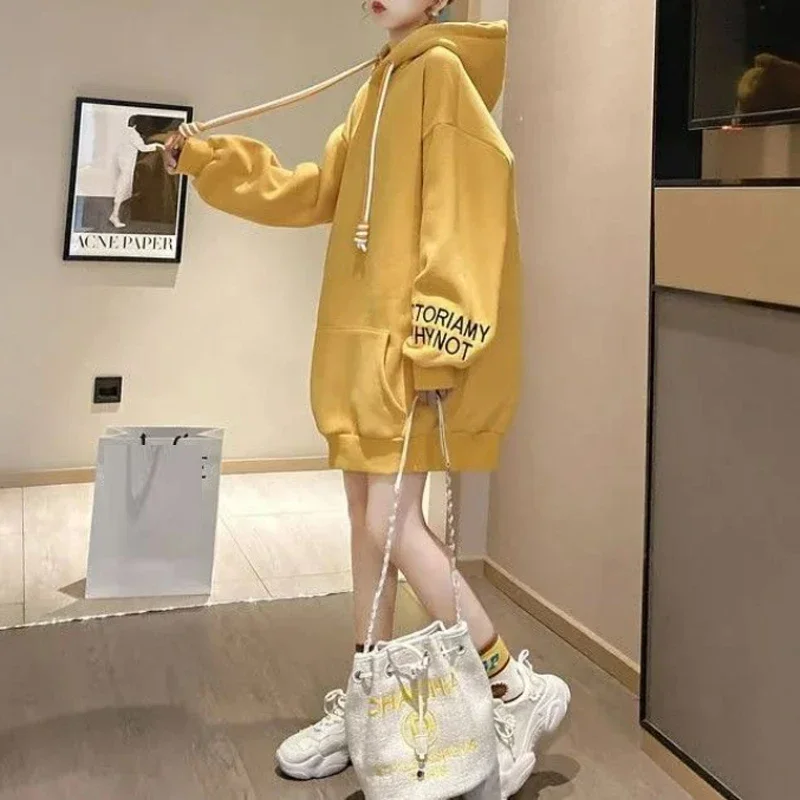 Streetwear Fleece Hooded Dress - đánh giá và giá Winter Clothing Drawing