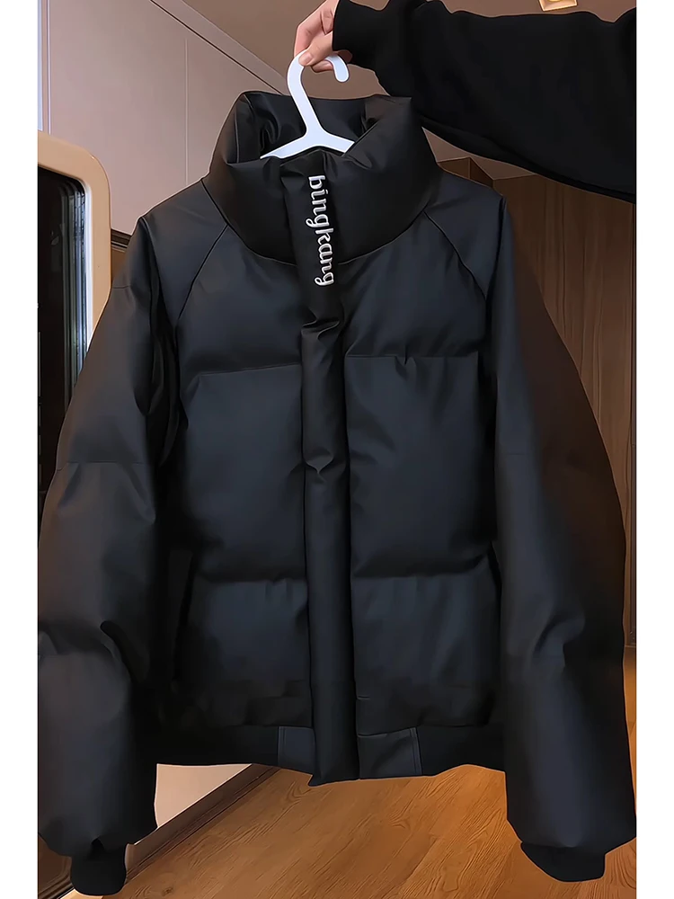 

Мужская зимняя утепленная куртка из искусственной кожи с вышивкой, воротником-стойкой, в американском стиле, рабочая одежда, парная модель, ветрозащитная.