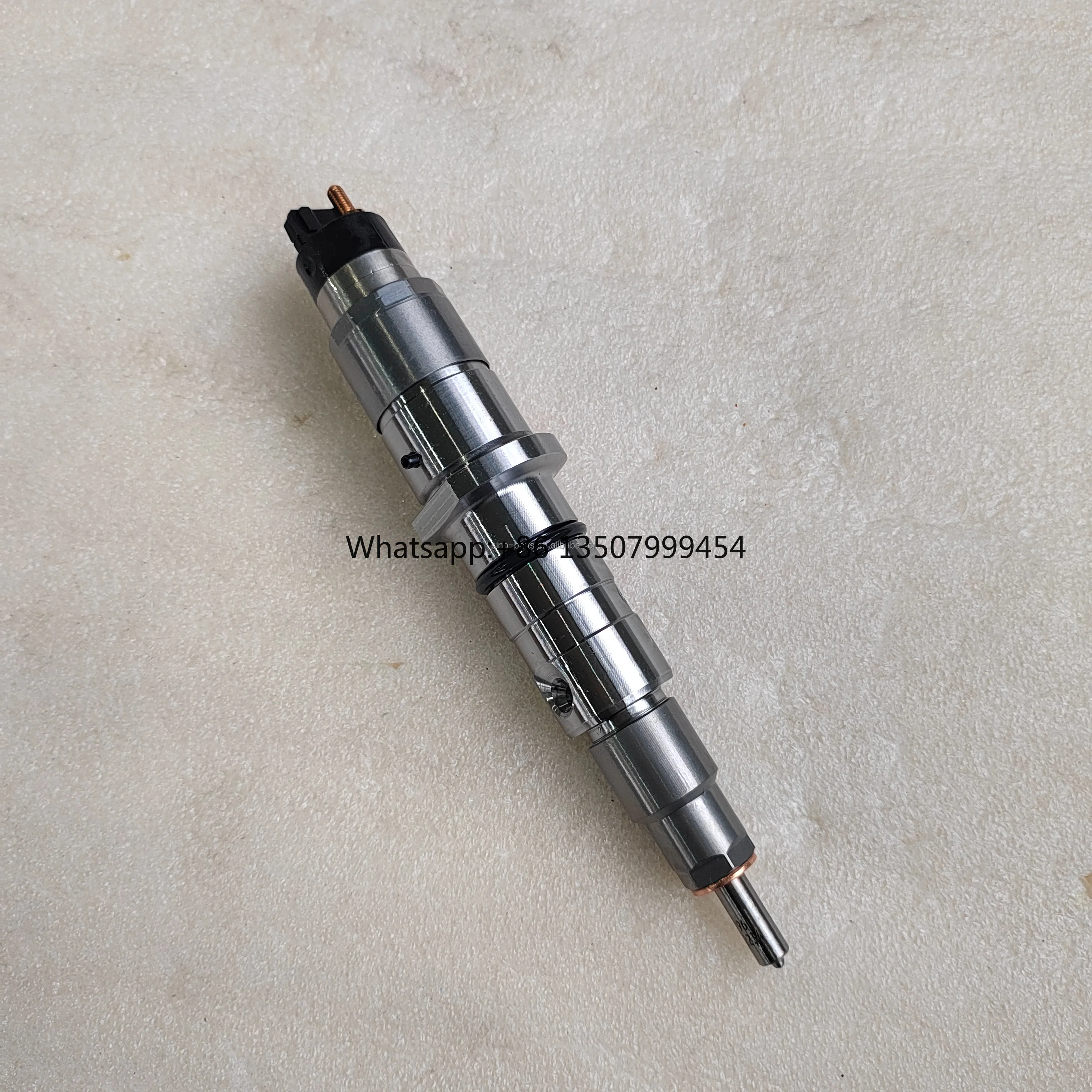 

Truck Engine Spare Parts QSL9 Common Rail Fuel Injector 3973059 0445120272 3965720 4940439 5263305