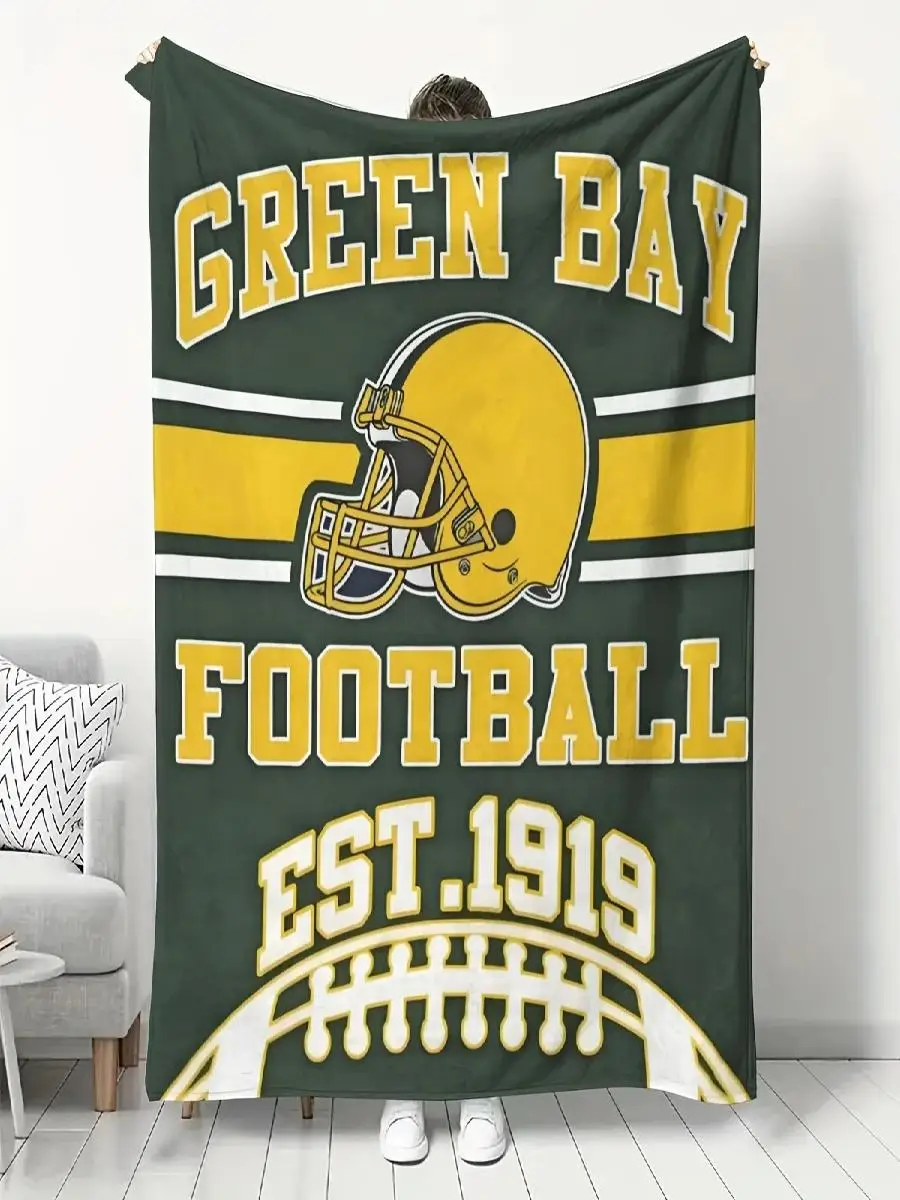 Soft Football Team Blanket Lightweight Green Bay Pink Flannel Coverlet  Cozy Throw for Home Textiles  Colorful NFL Fan Blanket