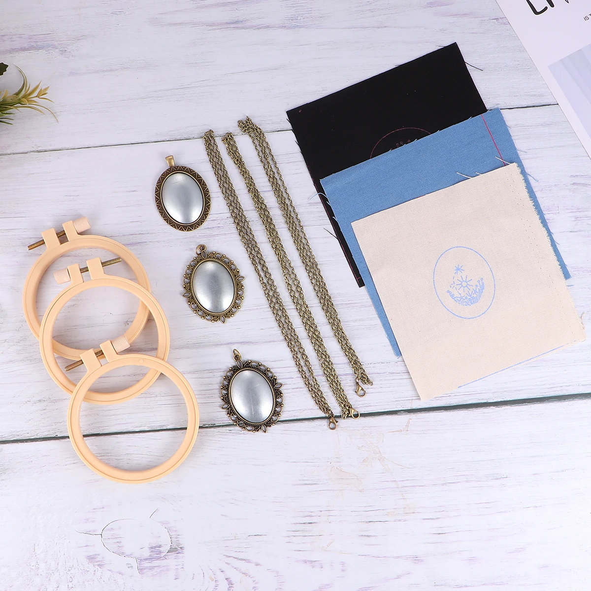 

DIY Cross Stitch Embroidery Kit 3 Pack Necklace Pendant Chain Tools Beginners Craft Wool Thread Pattern Cloth Set