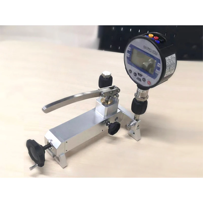0.095~0~4Mpa Handheld Portable Air Pressure Calibrator Source Industrial Testing Equipment
