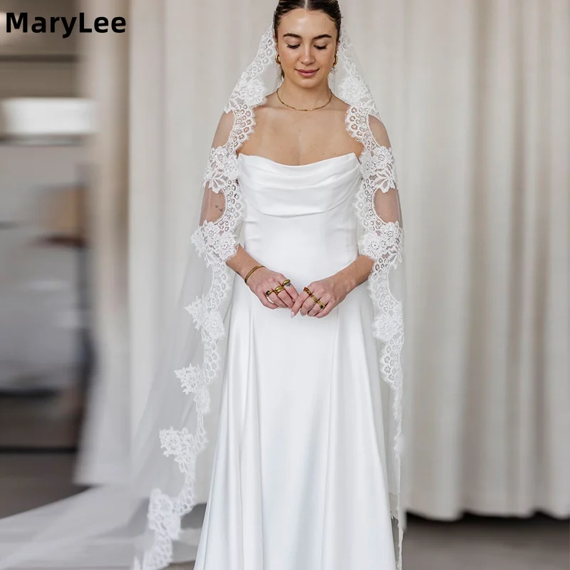 

Customized Eyelash Lace Wedding Veil 1 Layer Ivory Chapel Mantilla Veil 2.5m/3m/3.5m Long Bridal Veil with Comb Bride Veils