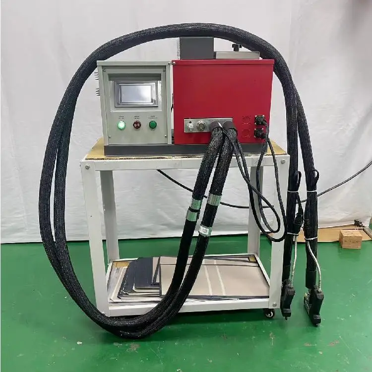 Electric Automatic Hot Melt Glue Machine with Optional Capacity for Carton Box and Wood Packaging
