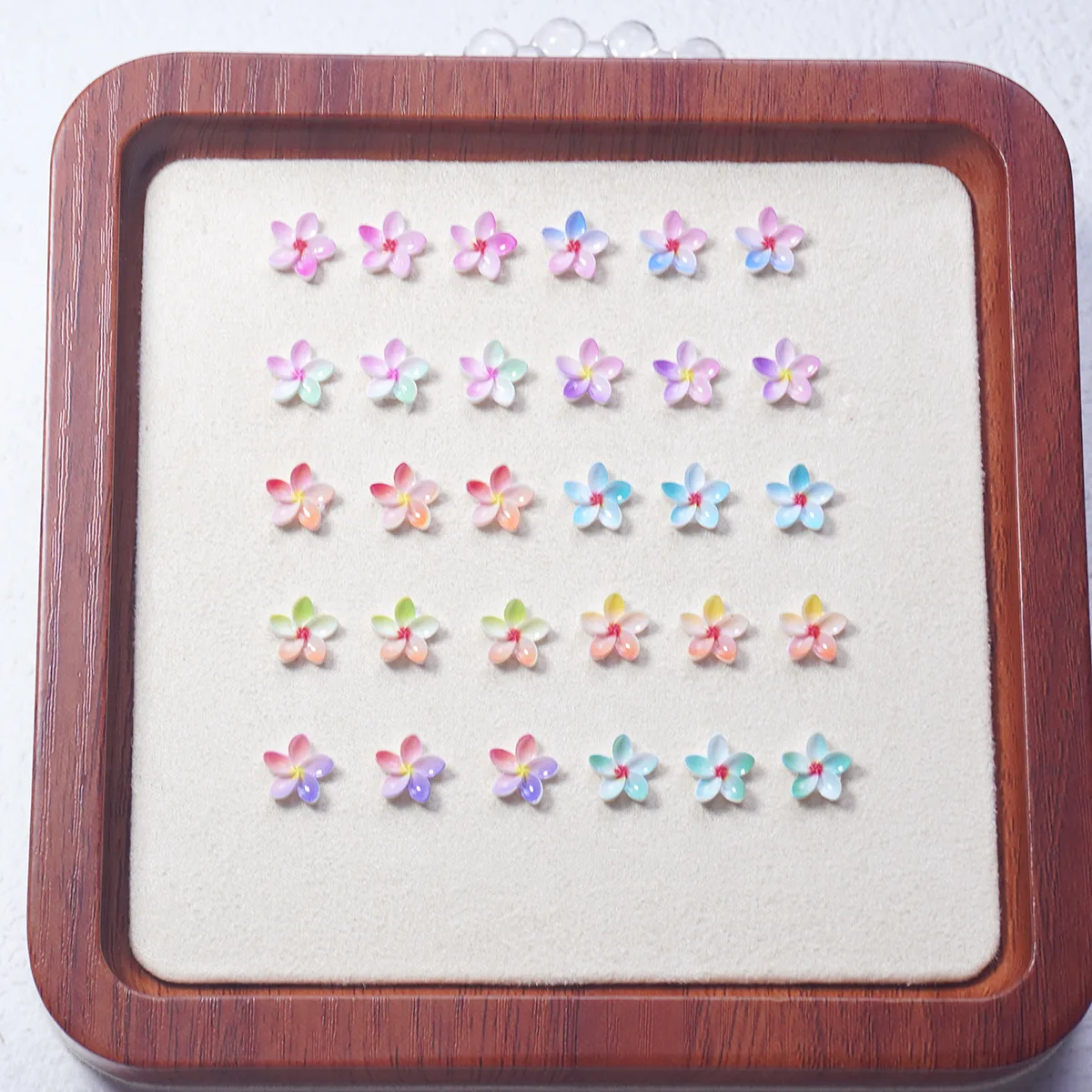 50/100Pcs, Colorful Five-petal Flower, Cartoon Cute Flower, Nail Accessories, Resin Diamond, DIY Flower Wearing Nail Accessories