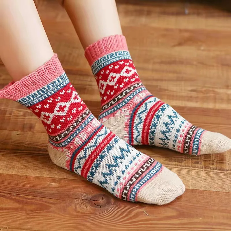 Women's winter warm socks, knitted wool boat socks, multi-color average size, cruciform thick needle retro stockings 5 pairs.