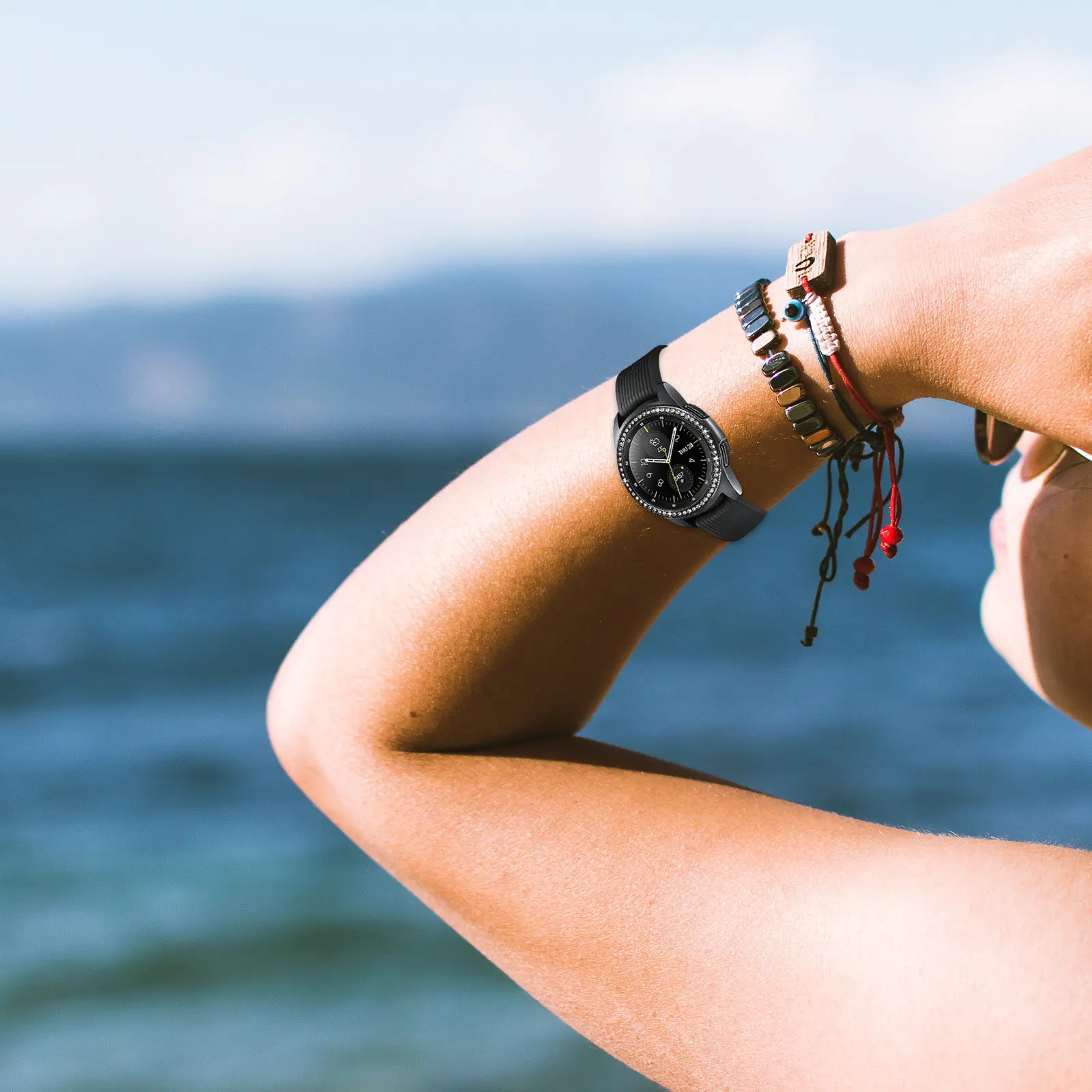 

Diamond Bezel Ring Alloy Scratch Collision Protector Compatible 42Mm Black Stylish Smartwatch Frame Upgrade