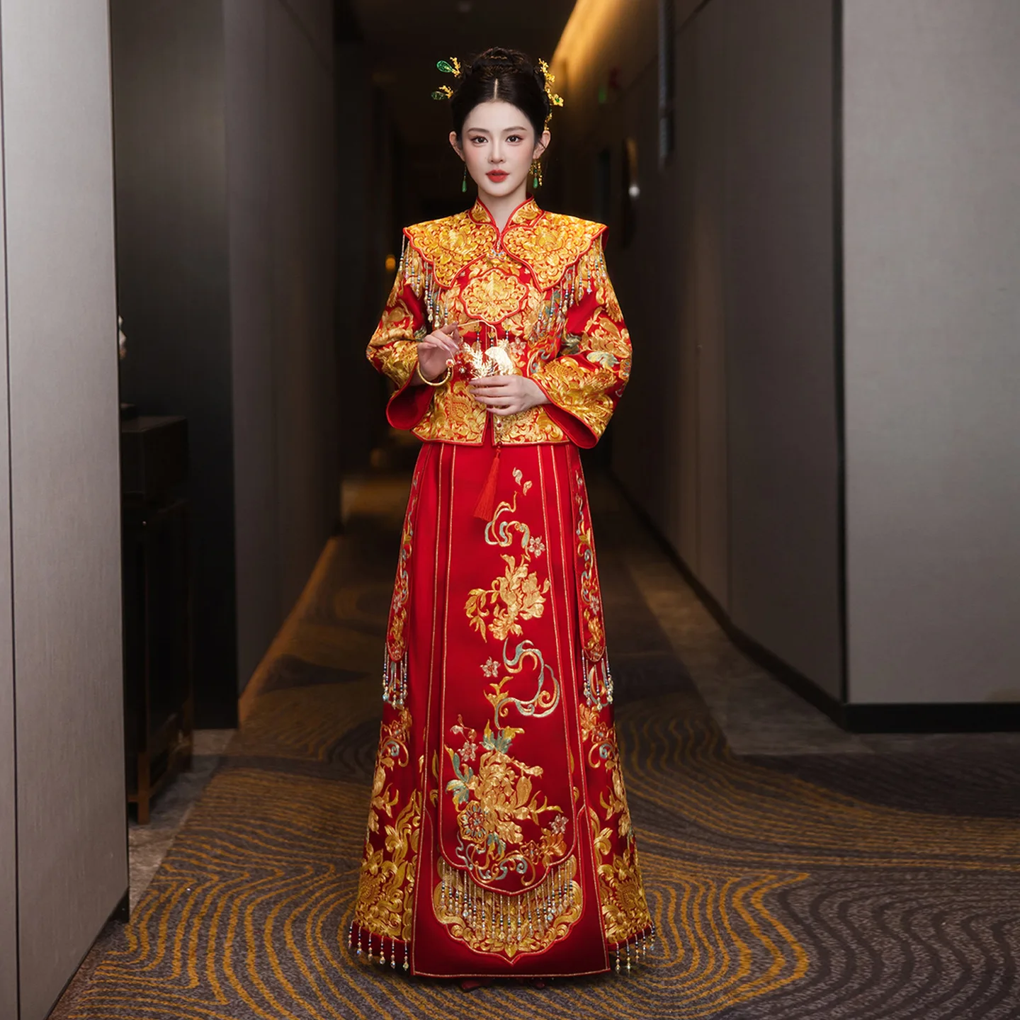 Embroidered shawl dragon phoenix coat wedding dress bride wedding show clothes wedding clothes national style men's and