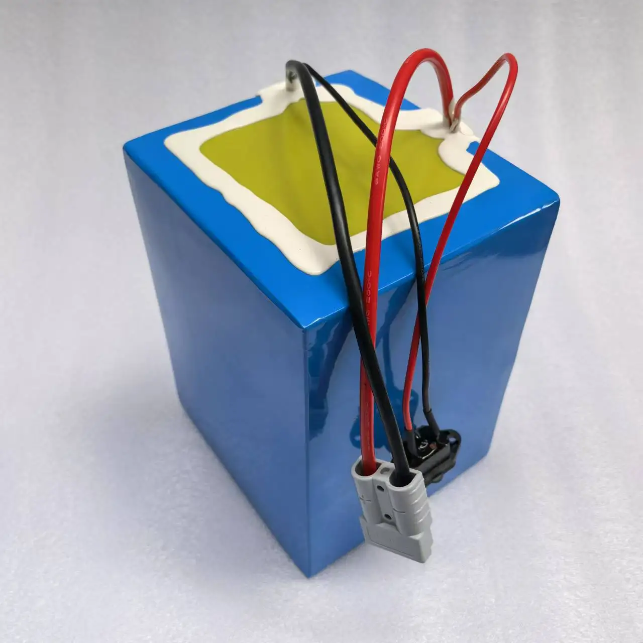 60/72V30Ah 50Ah Lithium Ion battery pack  bluetooth BMS APP for 1800W 3000W 5000W 7000W scooter Motorcycle Tricycle EV + charger
