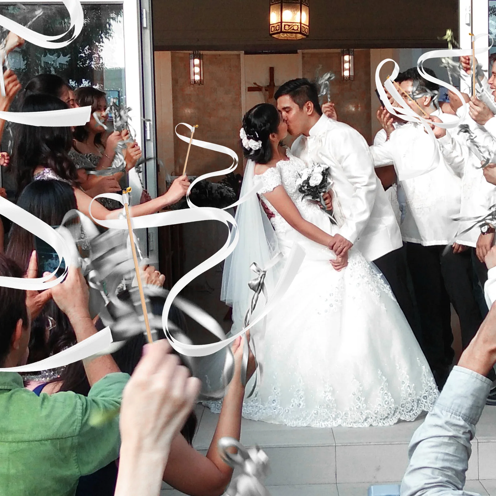 

30pcs Ribbon Fairy Wand Wedding Handheld Stick Party Favors Dance Streamers Bridal Shower Birthday Event Decorations Garland