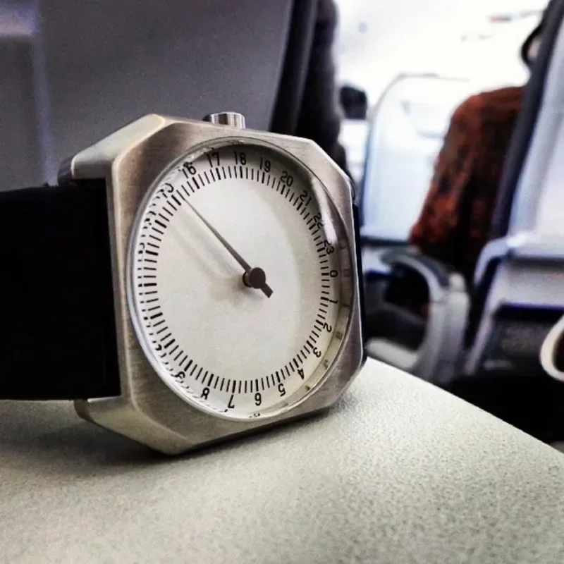 2025 스위스 남성 패션 스퀘어 100M 다이빙 쿼츠 시계 24시간 싱글 바늘 가죽 스트랩 남성용 시계 reloj poedagar hombre