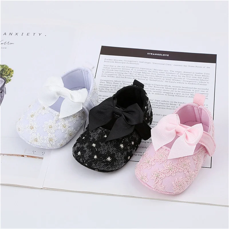 Blotona Baby Girls Flat Shoes, Soft Sole Flower Bowknot Non-slip Indoor Outdoor Toddler Shoes