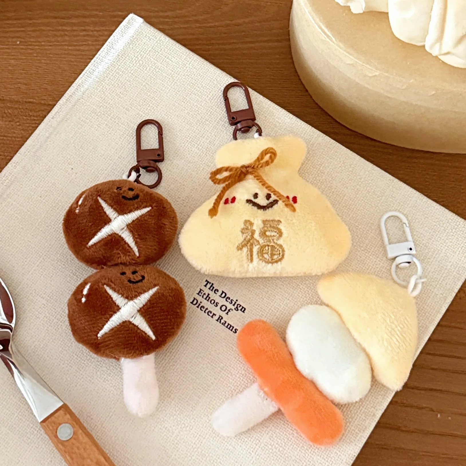 1/8 قطعة الإبداعية كانتو الطبخ نمط قلادة تنوعا أفخم دمية قلادة ظهره المفاتيح قلادة الزخرفية