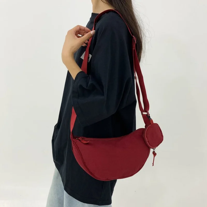 

2025 Новая высококачественная женская кожаная сумка через плечо, роскошный бренд, известный дизайнер, Париж, элегантная классика ​