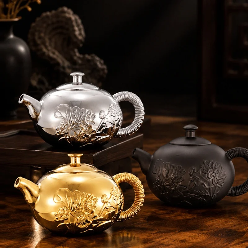 Chinese Lotus Carved Golden Teapot Mirror Finish Drip Free Spout Household Tea Brewing Ornament Present Gold Plated Lotus Relief