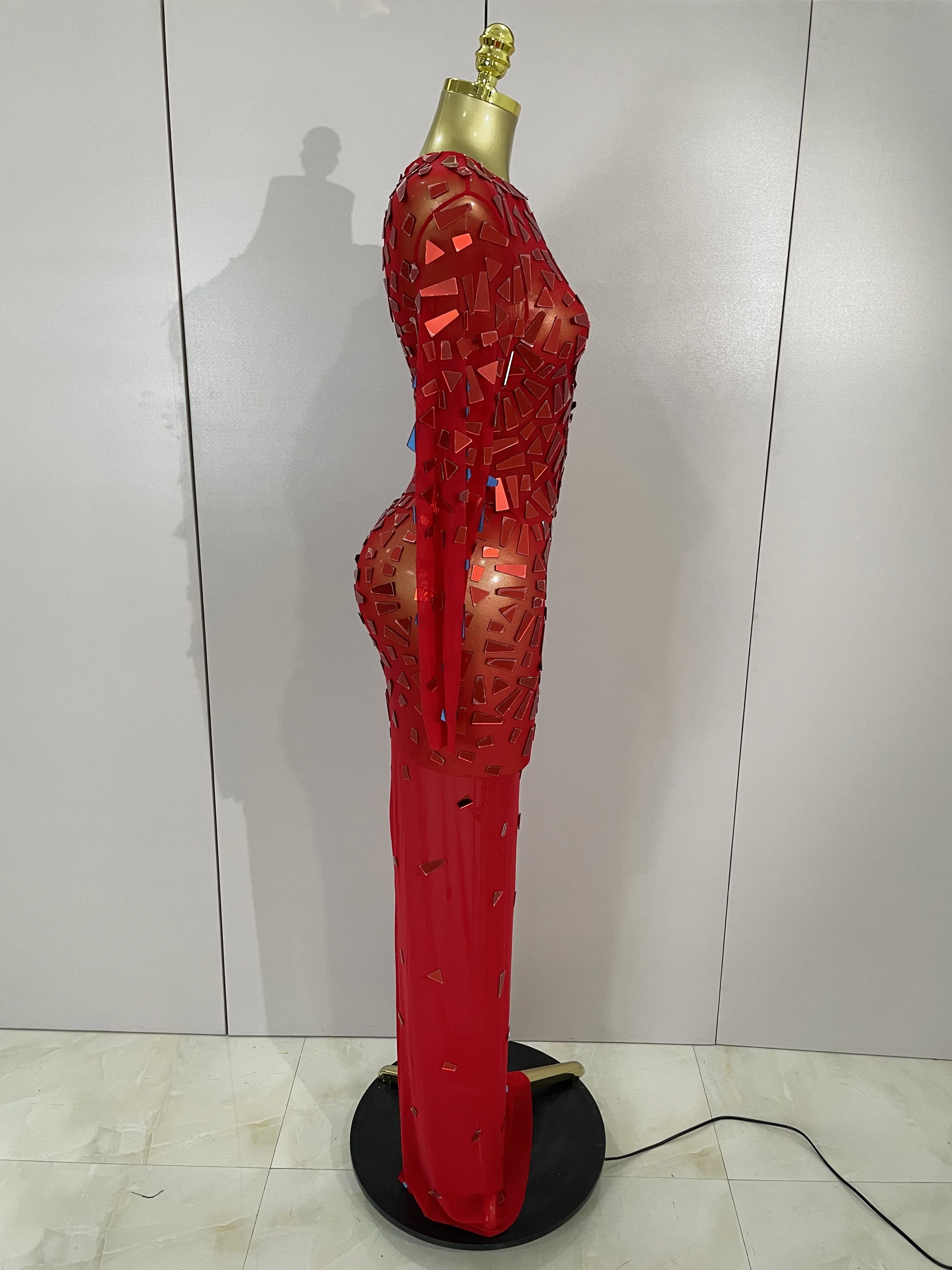 Vestido de cumpleaños de lujo con lentejuelas brillantes, vestido largo elástico transparente de malla roja, ropa para celebrar la boda, noche, graduación, disfraz de escenario para Club