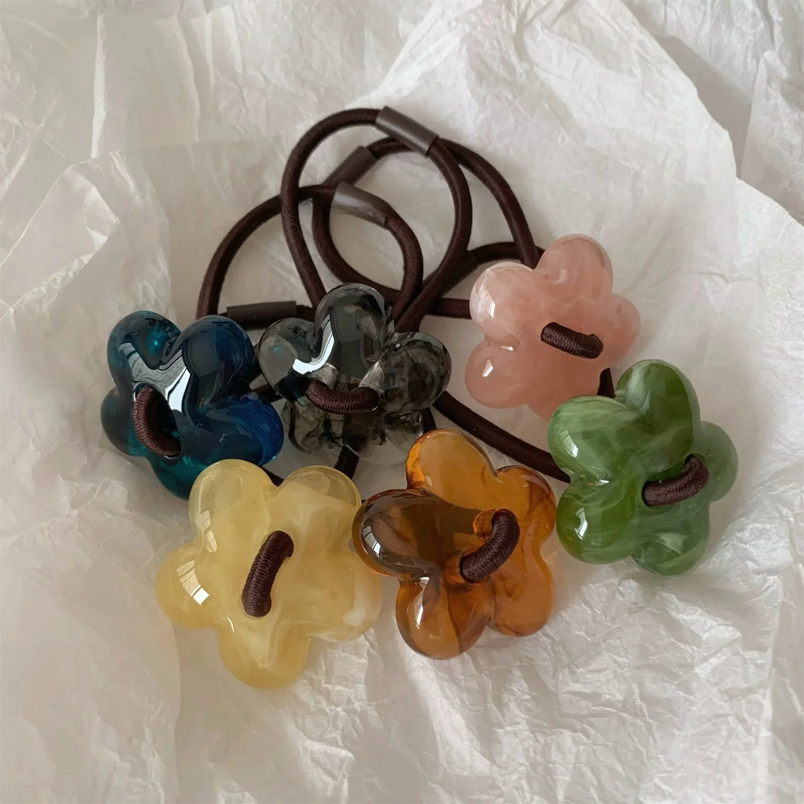 

6PCS Translucent Flower Hair Ties Set, Colorful Resin Elastic Bands, Adorable Hair Accessories, Perfect for Ponytails & Braids