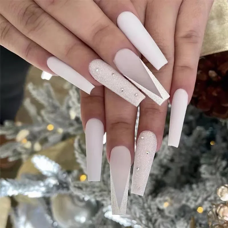 24Pcs Simple Long Coffin False Nails With Grey Scrub and Glitter Designs Press on Nails Wearable Nails Full Cover Manicure Tips