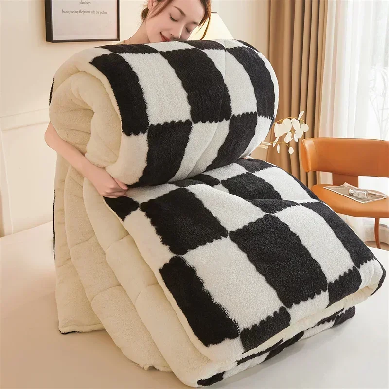 

New Checkerboard Super Thick Warm Winter Blanket for Bed Artificial Lamb Cashmere Warmth Blankets Soft Fluffy Duvet Comforter