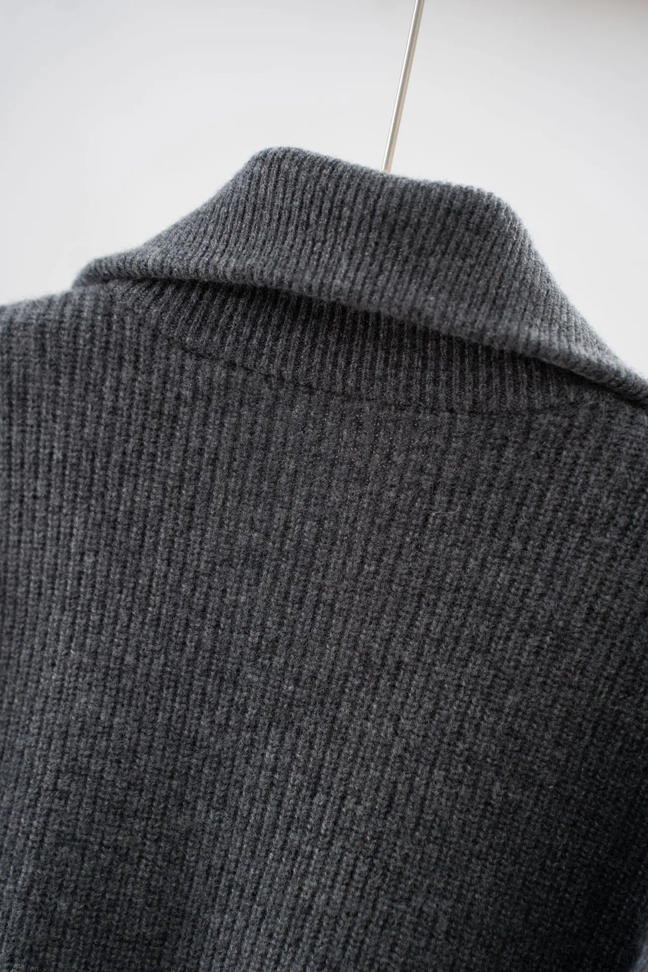 秋冬新作カシミヤウールジッパーラペルスパンコールセーターポケットカジュアルオールマッチニットカーディガン女性用