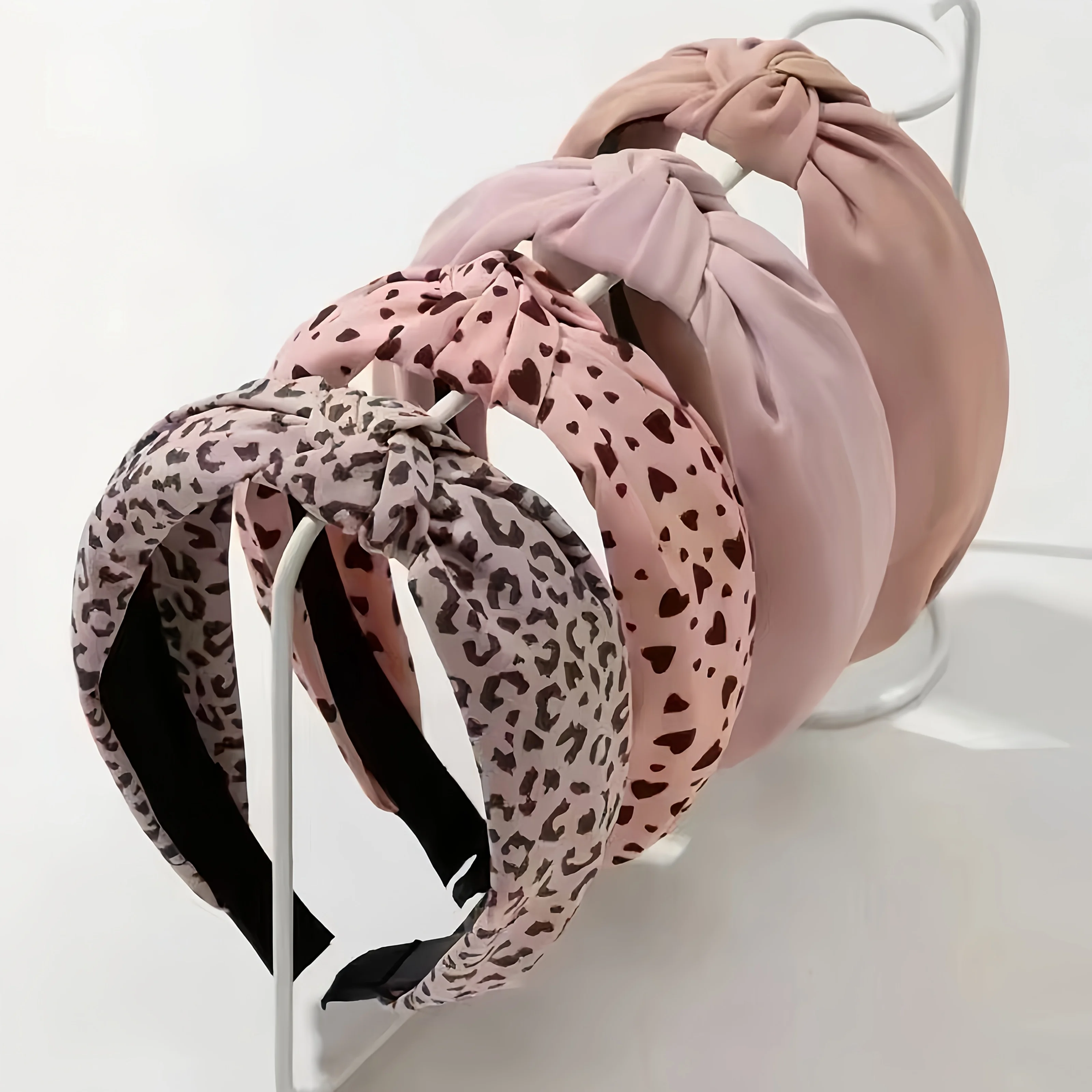 4-piece fashionable wide-brimmed hairband set, versatile for various occasions, elegant hair accessory for hair styling