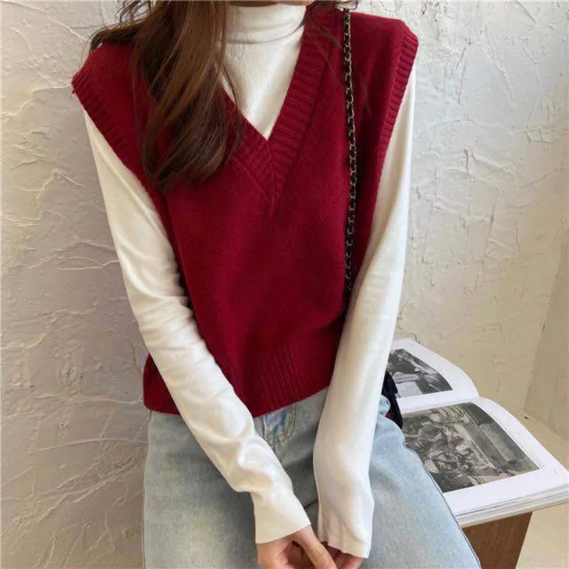 Autumn Vest 2023 New Sweater Women Knitted Vest Sleeveless Outwear Sweater Tank Top Versatile Coat Women Solid Pullover Female