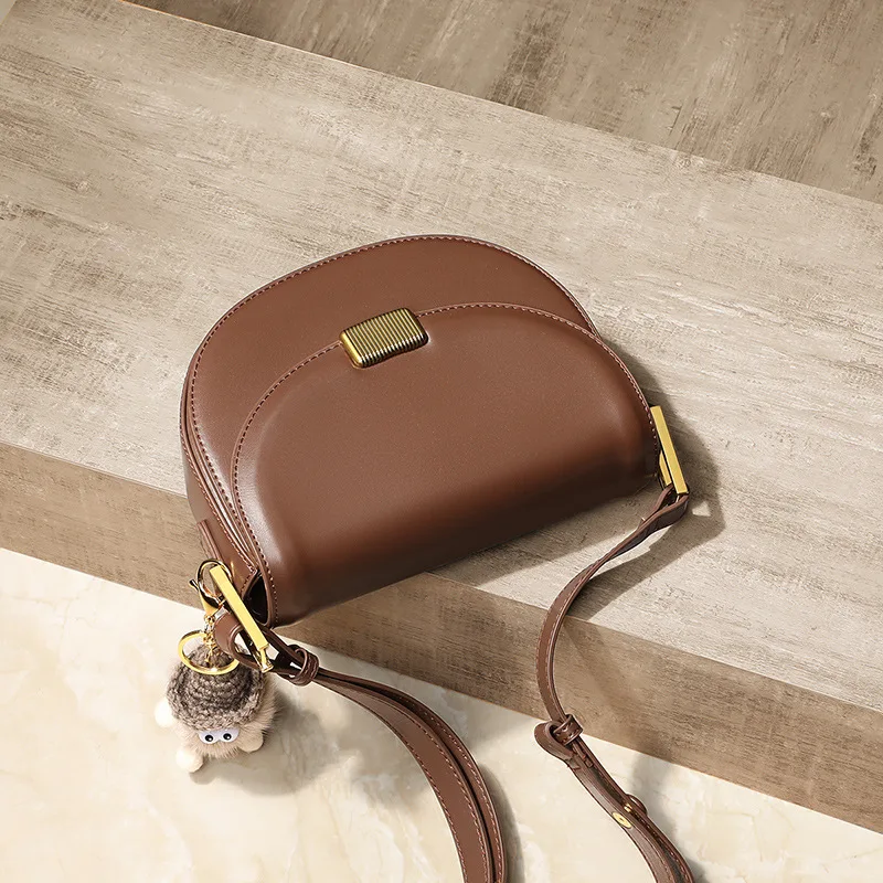 2024 New Women'S Saddle Bag Crossbody Bag Genuine Leather  Underarm Bag Luxury Single Shoulder Bag