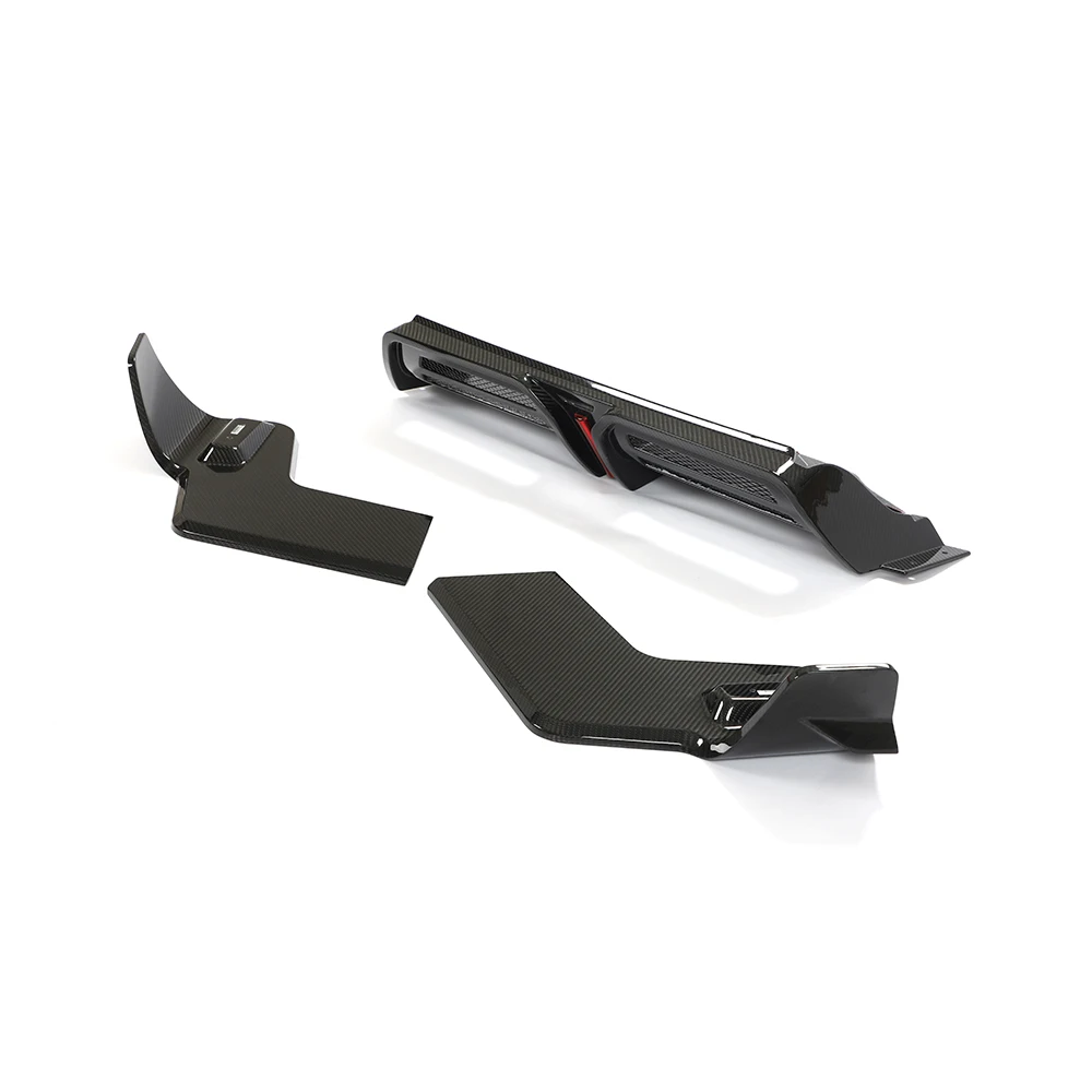 Dry Carbon Fiber Custom Rear Diffuser With Brake Light For Porsche Macan Sport Utility 4-Door 2022 2023