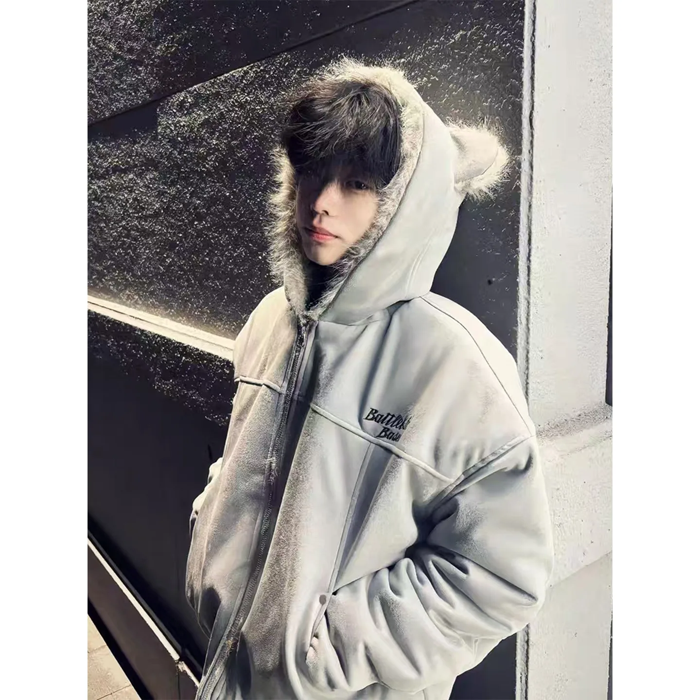 

Men's Thiened Cotton Jaet Autumn Winter Large Size with Fur Collar Rabbit Ear Design Quilted Suede Coat for Couples