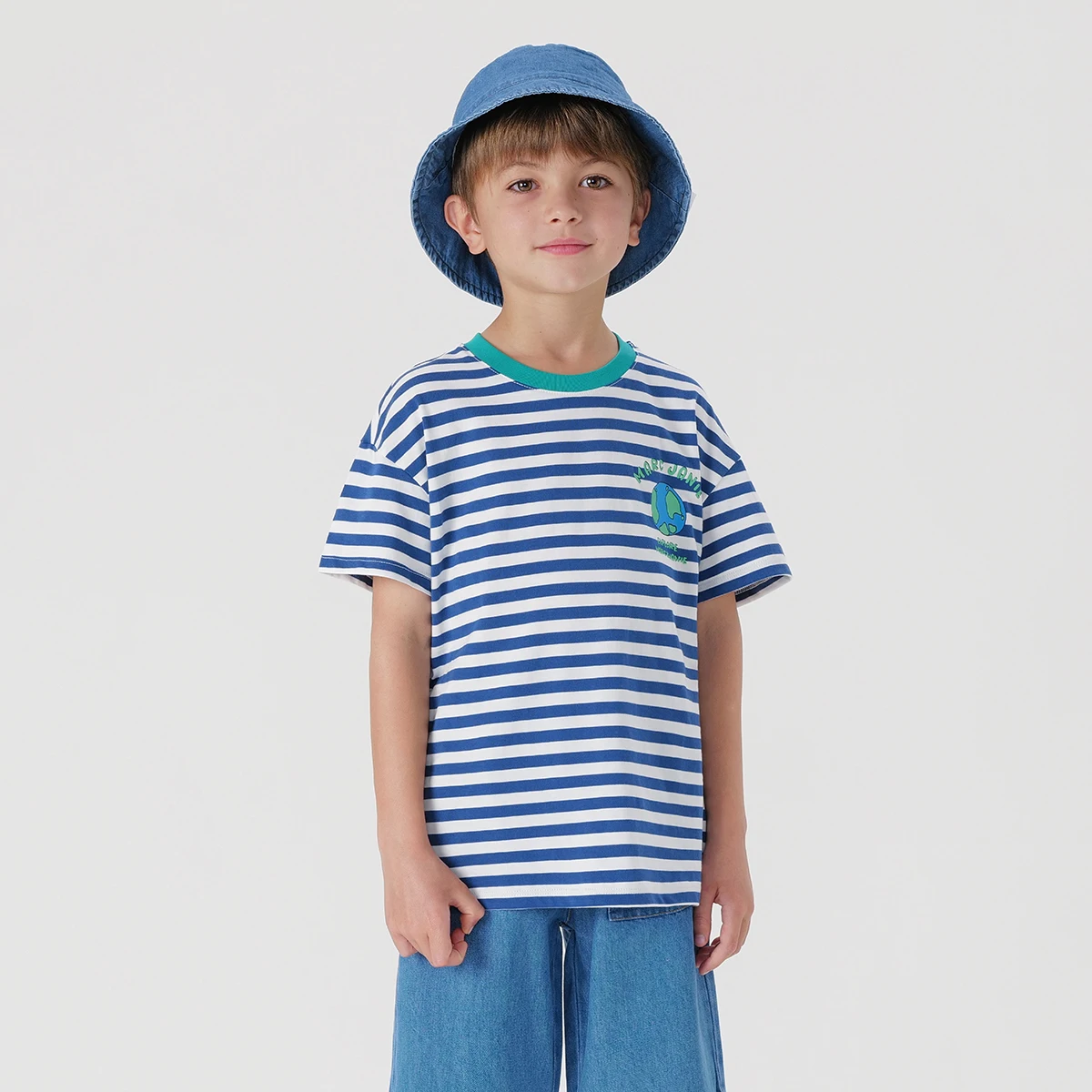 

MARC&JANIE Boys Navy Style Earth Graffiti Striped Short Sleeve T-Shirt Kids Tops for Summer 240802