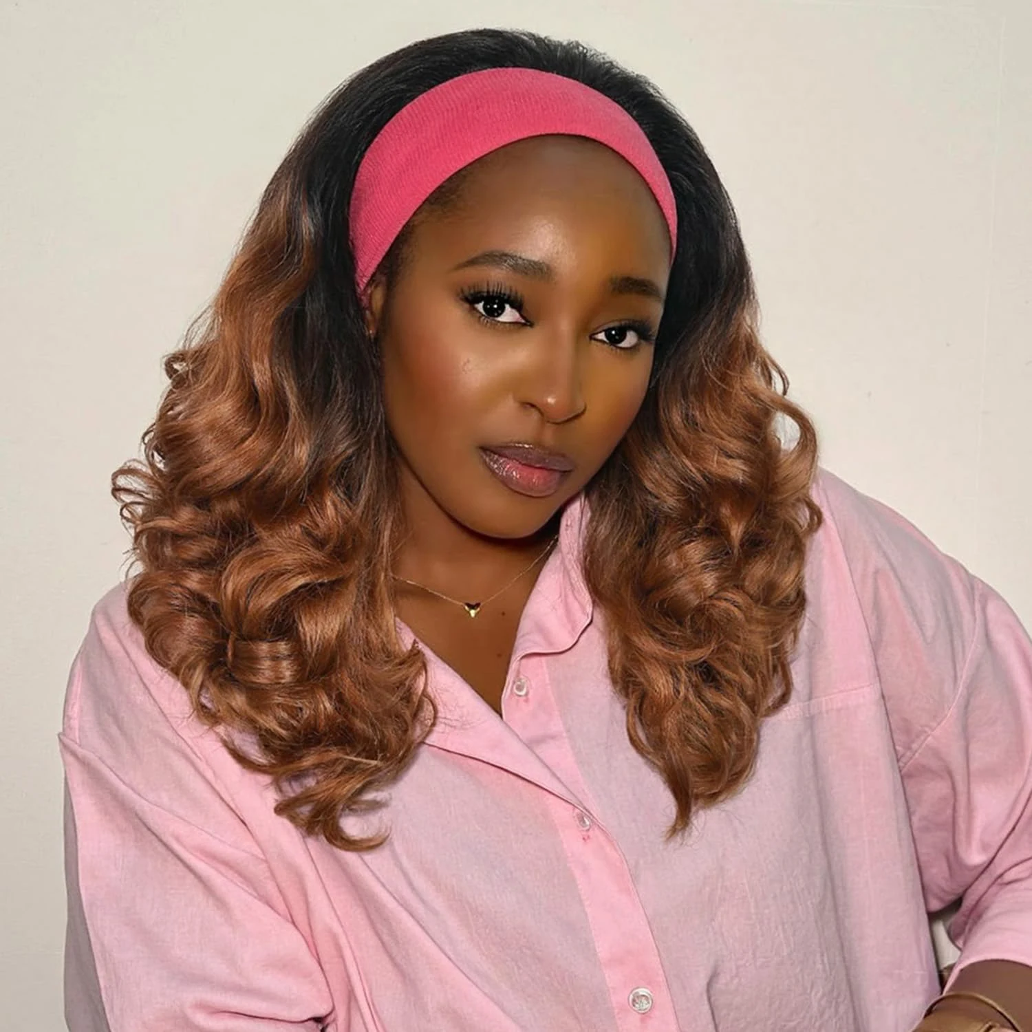 Yaki Curly Headband Wigs for Black Women Kinky Straight Ombre Brown Headband Curly Ends Synthetic Wear and Go Glue