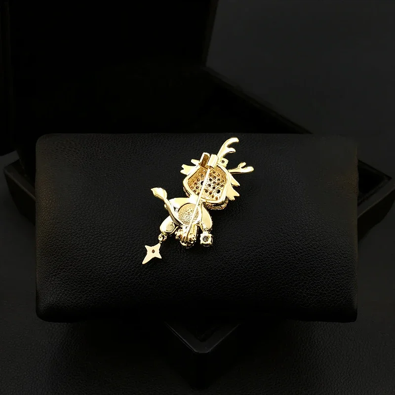 Dragon Brooch Zodiac Year Small Animal Gifts Women's High-Grade Corsage Pin Suit Neckline Accessories Clothes Jewelry Badge 5378
