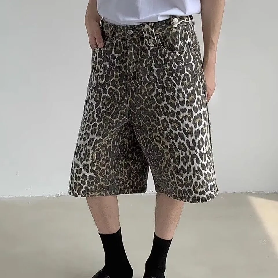 

Men Leopard Ins Chic Denim Shorts Male Summer Knee Length Senior Y2K Ins Chic Shorts Boy Trendy Unisex Handsome Gentlemen Shorts