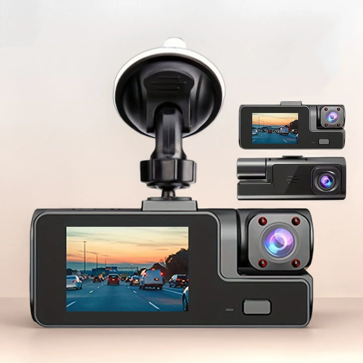 

Новая 3-камерная видеокамера высокого разрешения для автомобиля с поддержкой подключения к iPhone и Android-смартфонам.