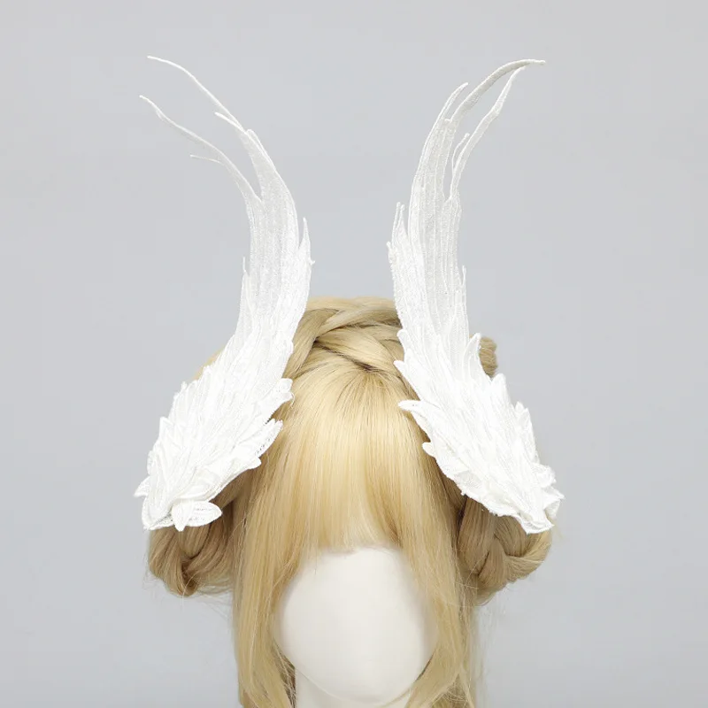 

Original Lolita Feather Black and White Two-Color Embroidery Opposite Edge Clip Angel Wings Lolita Accessories Demon Wings