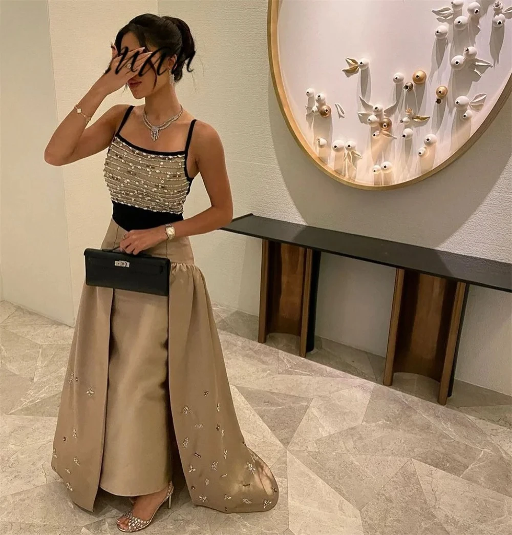 女性ドレスパーティーや結婚式のゲストドレス女性カスタマイズされたイブニングプロムシックでエレガントな女性のドレスカクテルドレス