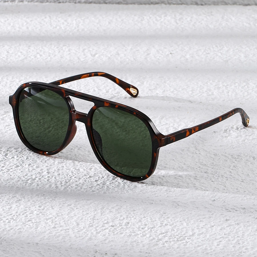 Extra large frame retro glasses for men and women, double-bar multi-color design, suitable for photography decoration, shopping,