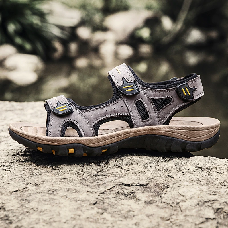 New Summer Genuine Leather Men Sandals Fashion Design Breathable Casual Shoes Men Soft Bottom Outdoor Beach Sandals Big Size 48