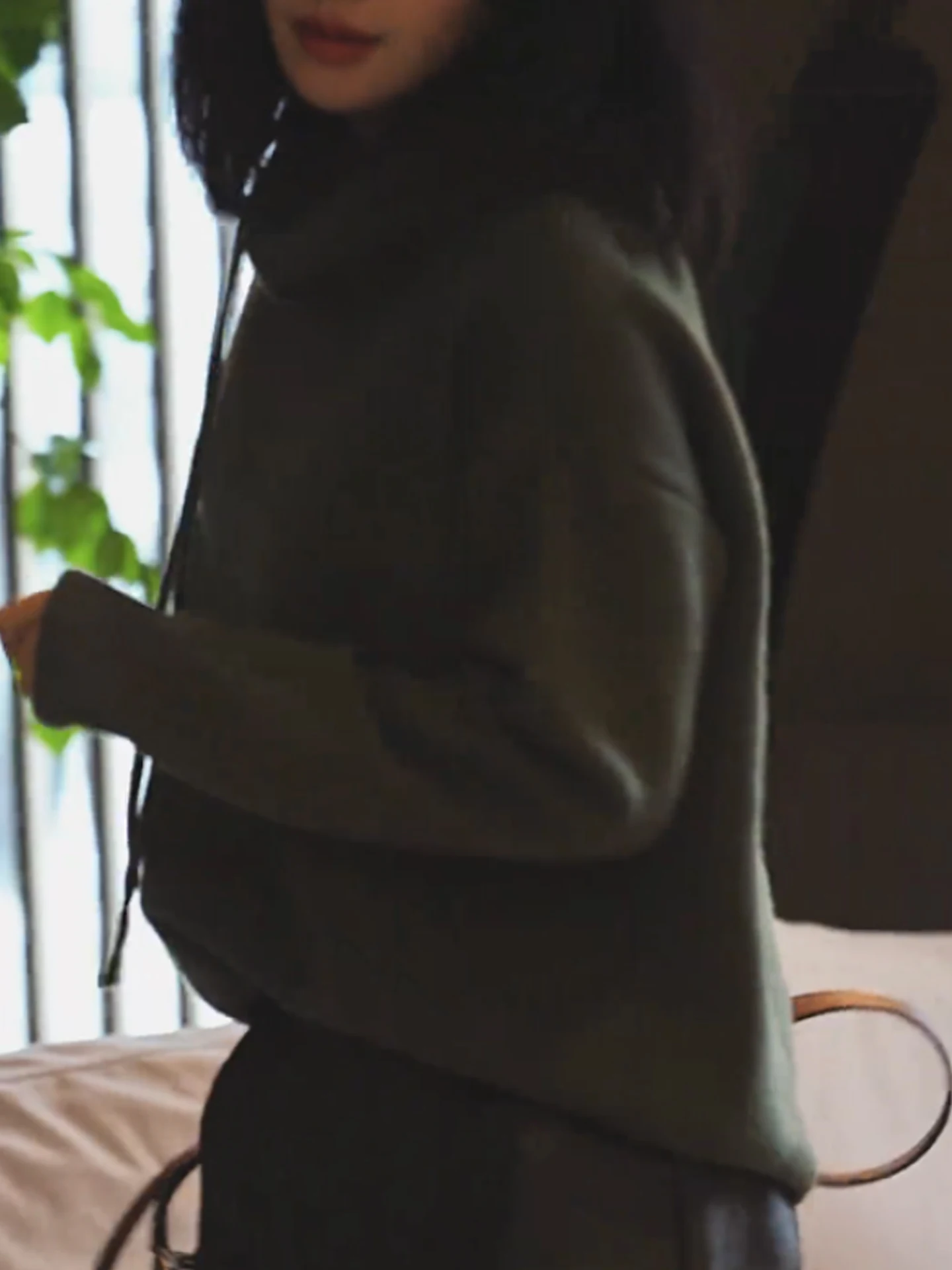 Comodo maglione lavorato a maglia lungo allentato Sve Colore puro Casual Sle Winter Faionable Top con cappuccio da donna Premium Quali