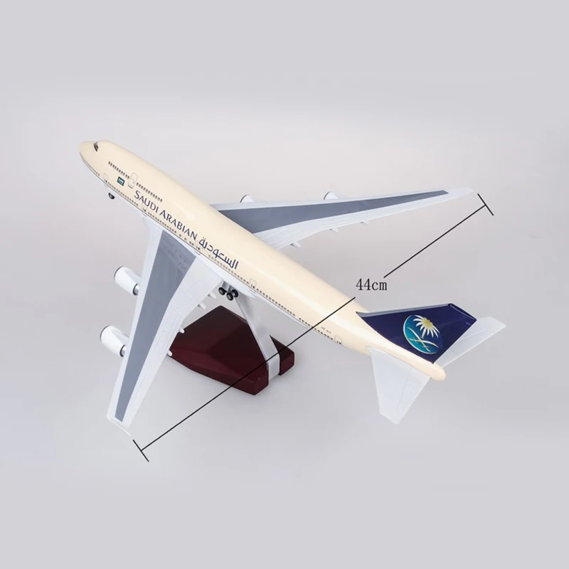 47cm Saudi Arabian Airlines Boeing B747 Plane Model Airplane Model Aircraft Resin Diecast 1:150 Scale with Light & Wh