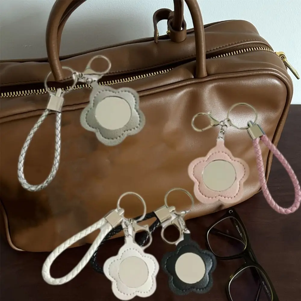3Pcs Creative PU Flower Shape Mirror Keychain Cute Decorative Floral Keychain Mini Mirror Keychain Car Trinket