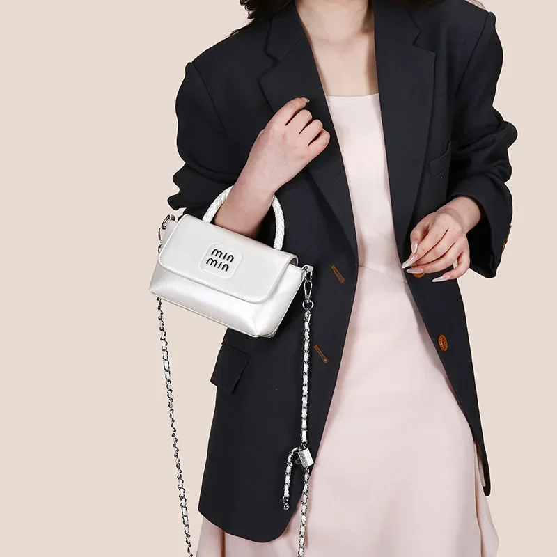 

Luxury Oversized Shopper Tote Bag Women's Work Commuter Bag Water-Resistant Nylon With Leather Trim & Multiple Compartments