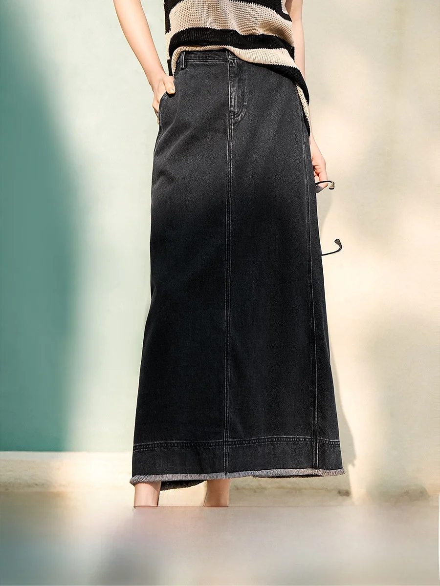 

Elegant A-Line Cotton Feel Denim Half Skirt with Back Slit Design Classic Hong Kong Style by Xhange Commute OL Fashion