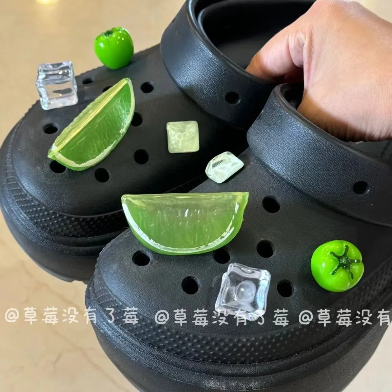 

Ice Lime Series Interesting Footwear Decoration DIY Fresh Shoe Accessories Popular Adornment for Clogs Sandals Charms for Crocs