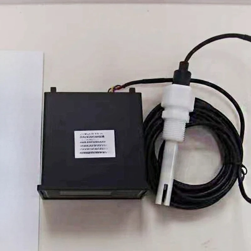 CM-230 Conductivity Tester Instrument
