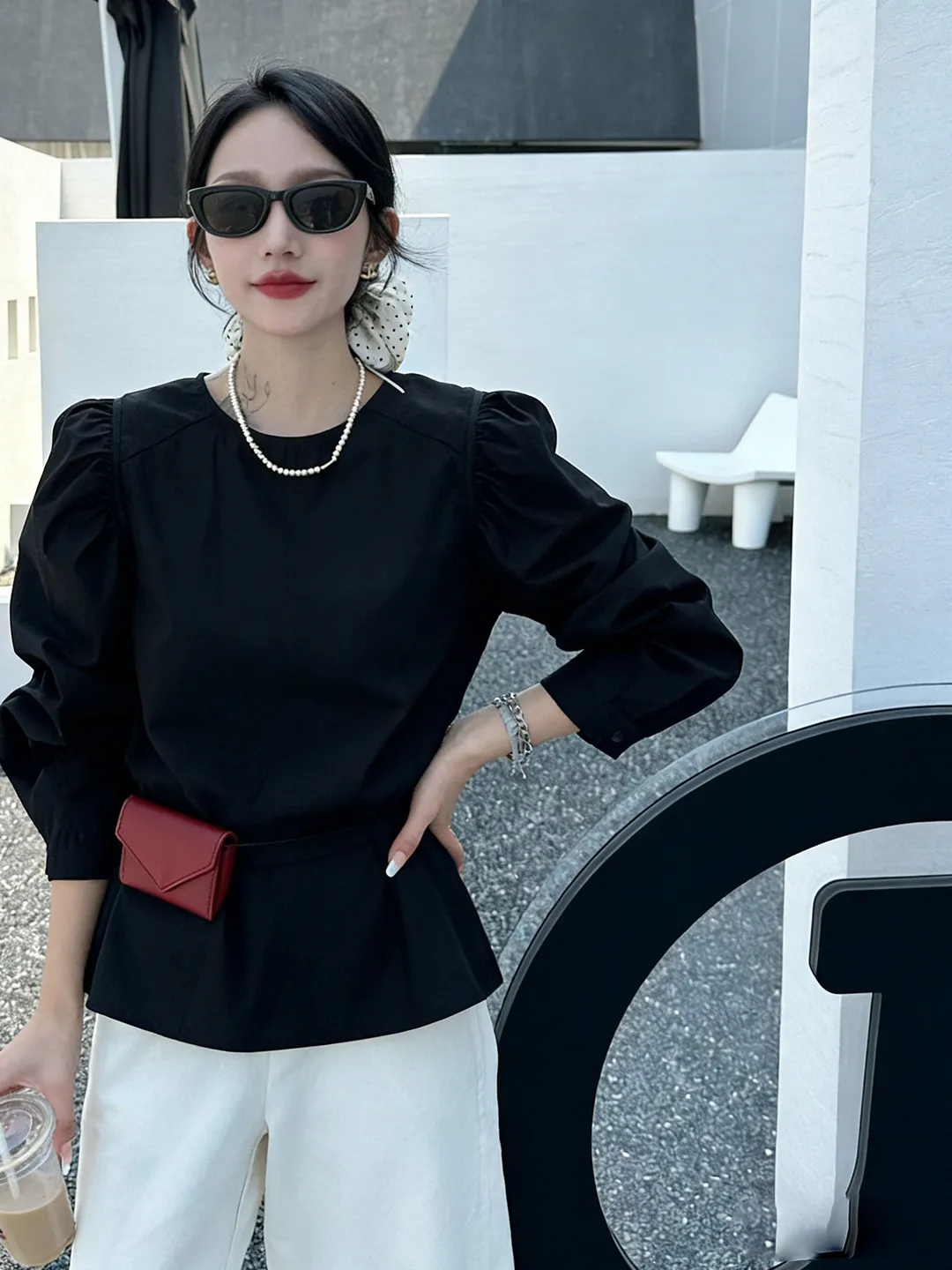

Ele Spring Women's irt round Ne Loose Bubble Sve Faionable Base Layer Top French Sle Casual Long Sve Blouse