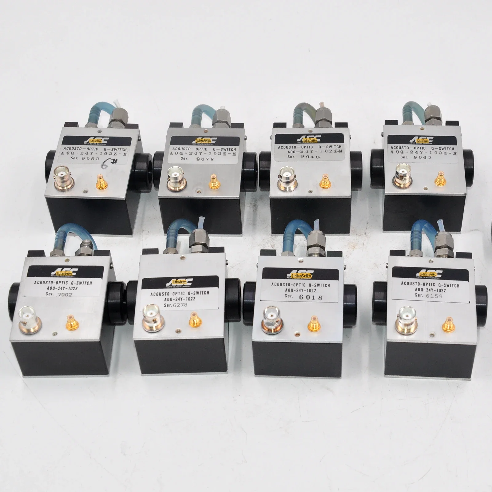 Q-SWITCH Q Switch AOQ-24Y-102Z-M AOQ-24Y-102Z AOQ-24Y-101J مستعمل