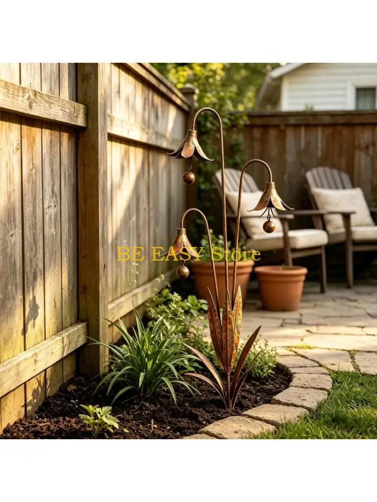 

E28F Unique Garden Feature produced From Iron With 3 sophisticated Flowers And Pleasant Tone For Front Display